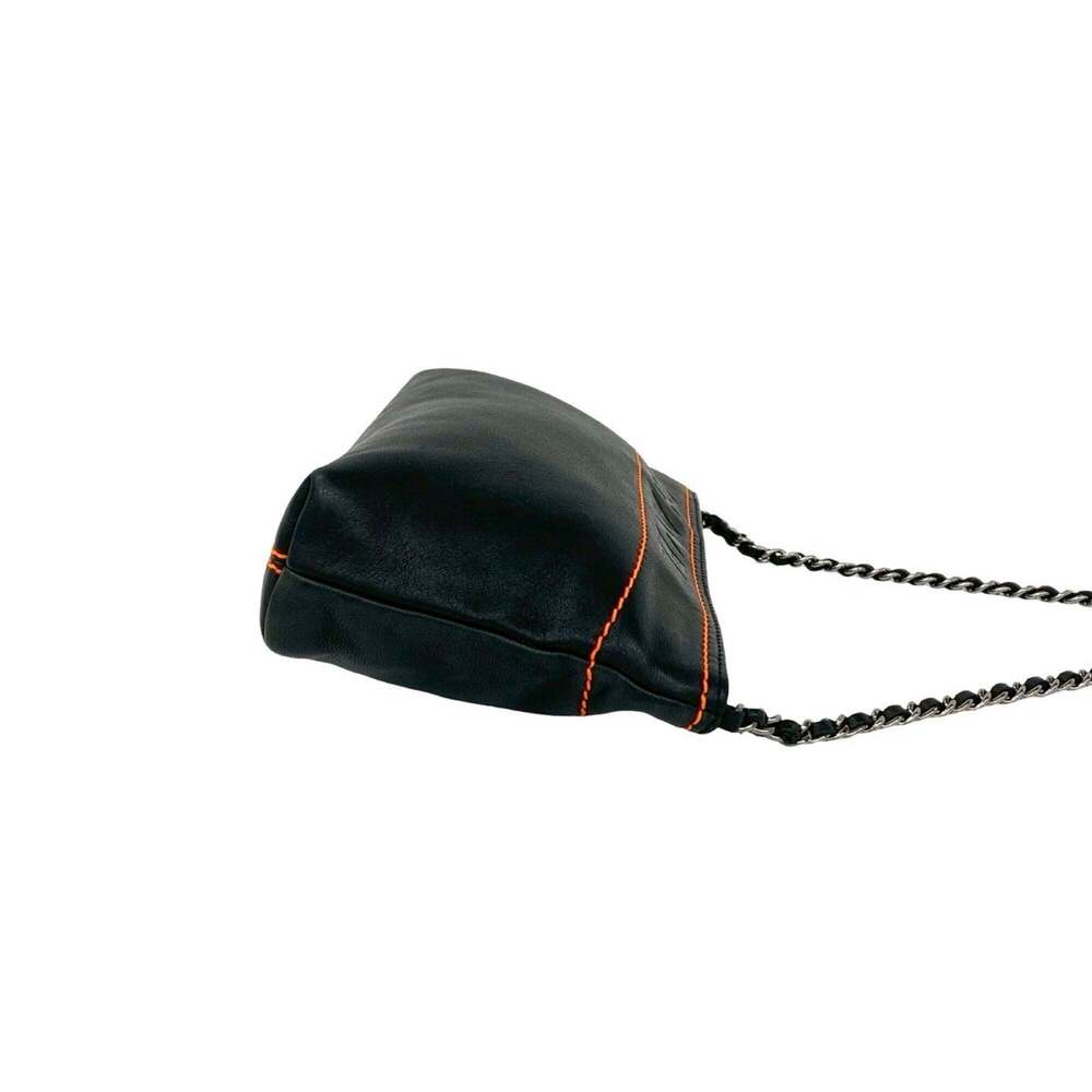 CHANEL Vintage Black Lambskin Leather Shoulder Bag - Picture 6 of 9
